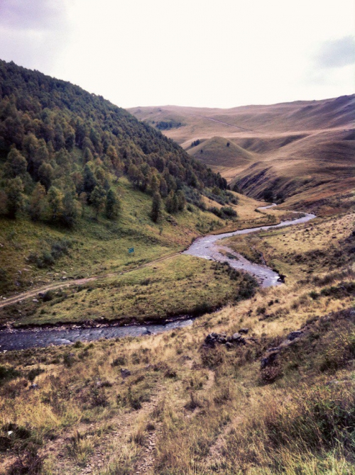 Шаукам (Горный туризм, виктор чайка, эльбрус, приэльбрусье, эльбрус с севера, северное приэльбрусье, менгир, менгиры, развалины, руины)