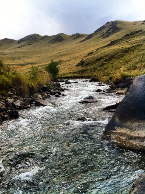 Шаукам (Горный туризм, виктор чайка, эльбрус, приэльбрусье, эльбрус с севера, северное приэльбрусье, менгир, менгиры, развалины, руины)
