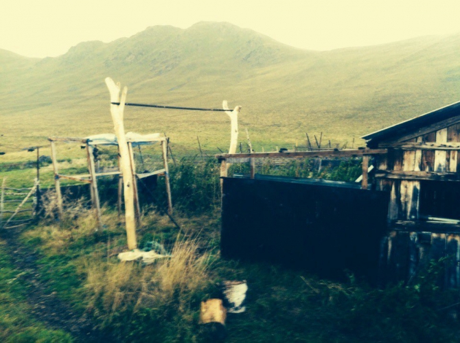 Шаукам (Горный туризм, виктор чайка, эльбрус, приэльбрусье, эльбрус с севера, северное приэльбрусье, менгир, менгиры, развалины, руины)