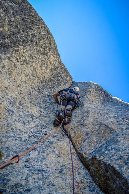 Новый маршрут на Север (Альпинизм, первопроход, горы, восточные саяны, братья глазуновы, тункинские гольцы, Баруун-Хандагай, альпинизм на байкале)