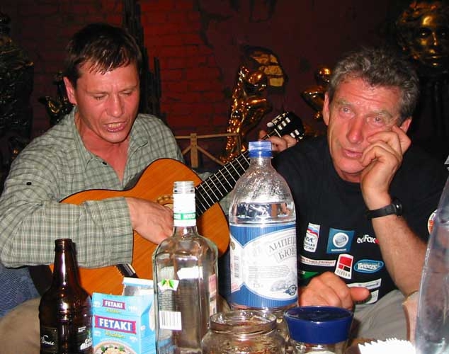 Человек, который много помогал альпинистам, вынужден объявить голодовку в Москве! (Альпинизм)