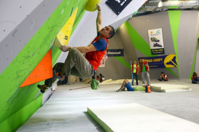 Кубок России-2015 в боулдеринге: итоги 2-го дня (Скалолазание, москва, скалолазание, Евгений Чернышёв, виктор мусихин, Константин Савельев)