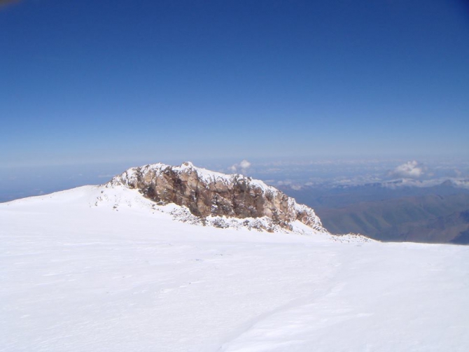 Впечатления новичка о восхождении на Эльбрус с севера 30/08/2014-08/09/2014. (Горный туризм)