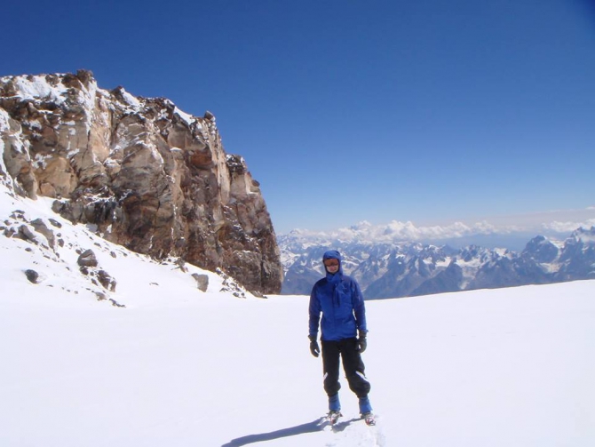 Впечатления новичка о восхождении на Эльбрус с севера 30/08/2014-08/09/2014. (Горный туризм)