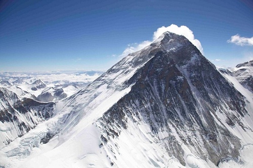 Эверест. Фото Симоне Моро