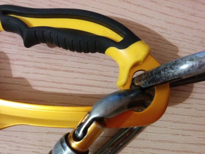 Тест обновленного зажима PETZL ASCENSION (жумар, Альпинизм, аукцион снаряжения)