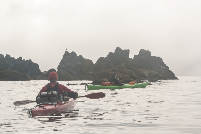 Северные Курильские острова и самые труднодоступные вулканы. (Вода)