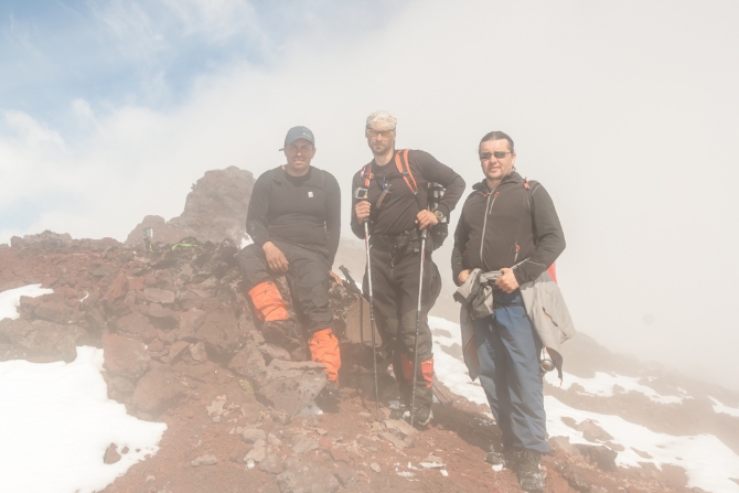 Северные Курильские острова и самые труднодоступные вулканы. (Вода)