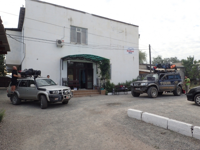 Дневник экспедиции ФАиС Москвы в район пика Белый, август 2015 (Альпинизм, пик белый, экспедиция, нилов, головченко, григорьев, лето, тянь-шань, кок-шаал тоо)