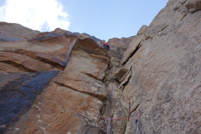 Дневник экспедиции ФАиС Москвы в район пика Белый, август 2015 (Альпинизм, пик белый, экспедиция, нилов, головченко, григорьев, лето, тянь-шань, кок-шаал тоо)