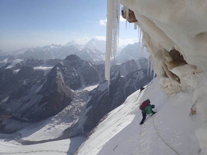 Дневник экспедиции ФАиС Москвы в район пика Белый, август 2015 (Альпинизм, пик белый, экспедиция, нилов, головченко, григорьев, лето, тянь-шань, кок-шаал тоо)