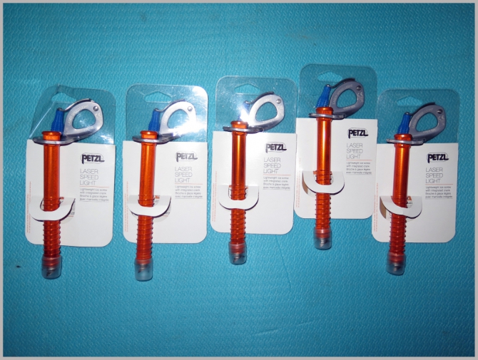 Ледобуры на "крыше мира". (Горный туризм, альпинизм, туризм, альпиндустрия, тест)