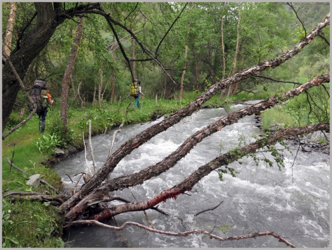 Ледобуры на "крыше мира". (Горный туризм, альпинизм, туризм, альпиндустрия, тест)