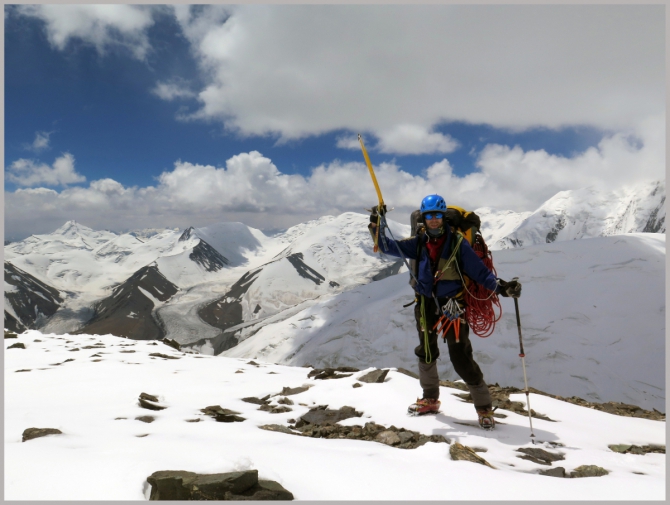 Ледобуры на "крыше мира". (Горный туризм, альпинизм, туризм, альпиндустрия, тест)