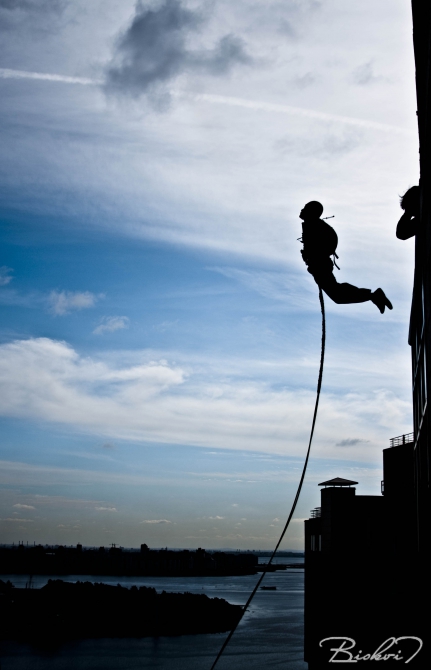 "Золотая Гавань". Роуп в Большом городе. (BASE, скайдайв, прыжки с веревкой, бэйс, роупджампинг, экстрим, приключения)