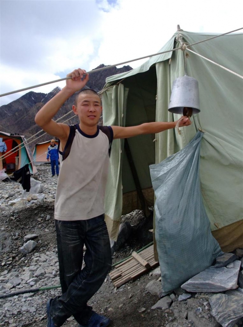 Жизнь на Хане. Энциклопедия в картинках. Хлеб насущный. (Альпинизм, тянь-шань, хан тенгри, киноэкспедиция)