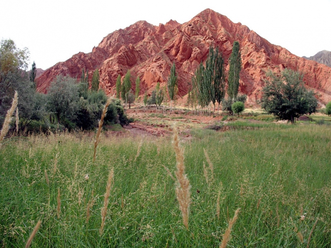 Улугарттаг и самая высокая непокоренная вершина Памира. (Альпинизм, кашгарские горы, чакрагиль, конгурмузтаг, китайский памир, турклуб маи, карабентертаг, ойтаг)