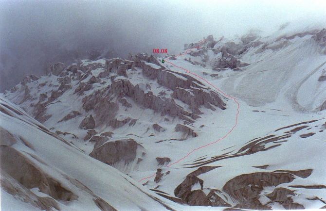 Улугарттаг и самая высокая непокоренная вершина Памира. (Альпинизм, кашгарские горы, чакрагиль, конгурмузтаг, китайский памир, турклуб маи, карабентертаг, ойтаг)