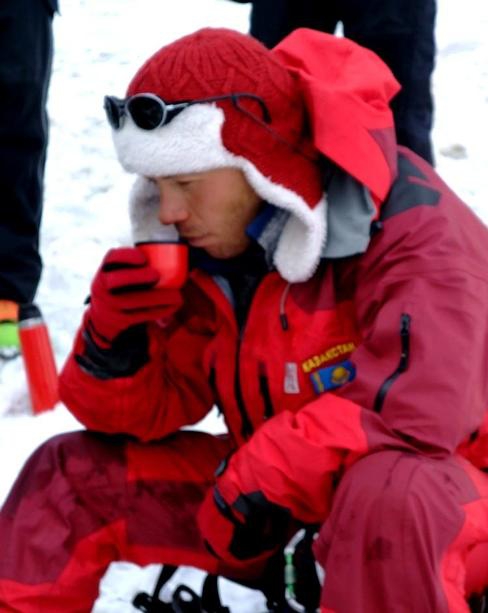 Жизнь на Хане. Энциклопедия в картинках. Житьё-питьё. (Альпинизм, киноэкспедиция, хан тенгри, тянь-шань)