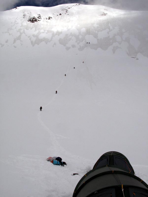 Как мы акклиматизировались перед Курумды. Пик Губаева (5368). (Альпинизм, горы азии, турклуб маи)