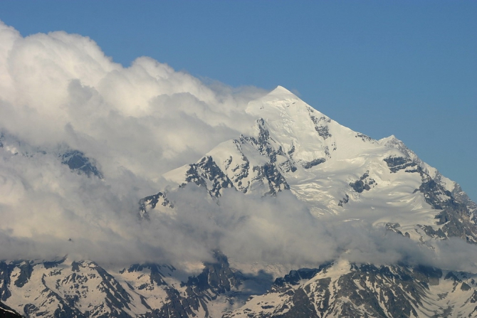 Михаил Хергиани (Бэккантри/Фрирайд, сванетия, ушба, местия, джумбер кахиани)