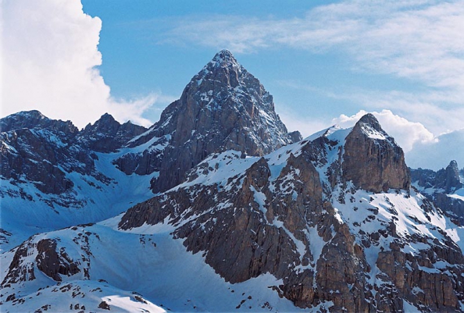 Фильмы про Конгур, горы Турции и Китайский Памир в полноэкранном формате (Альпинизм, аладаглар, китайский каракорум, видео, турклуб маи)