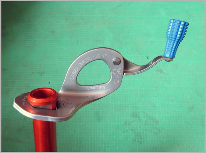 Ледобуры на "крыше мира". (Горный туризм, альпинизм, туризм, альпиндустрия, тест)