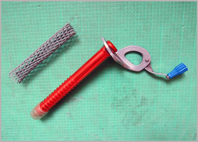 Ледобуры на "крыше мира". (Горный туризм, альпинизм, туризм, альпиндустрия, тест)