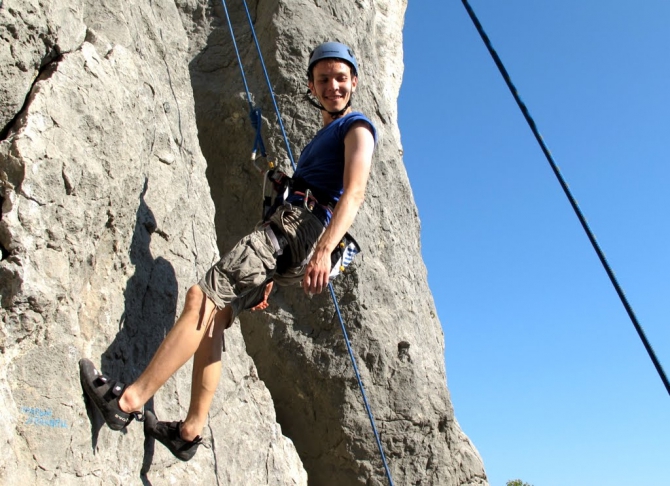 Как мы стали альпинистами, и почему все дороги ведут в Крым. (Альпинизм, Крым. Куш-Кая. Скалолазание. Альпсборы.)