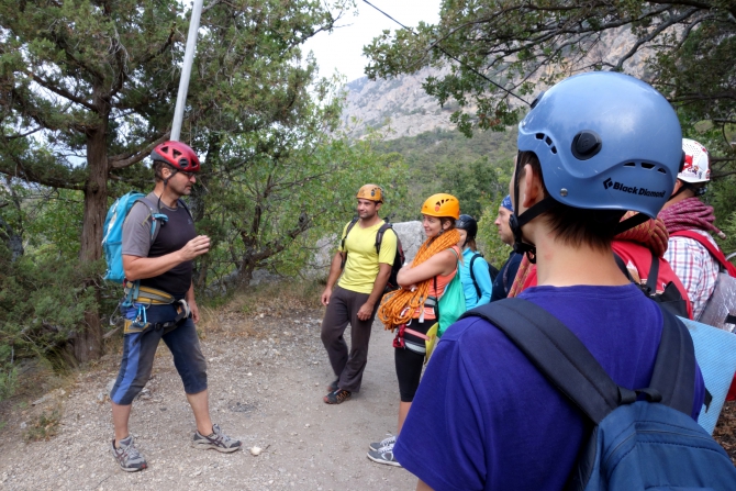 Как мы стали альпинистами, и почему все дороги ведут в Крым. (Альпинизм, Крым. Куш-Кая. Скалолазание. Альпсборы.)