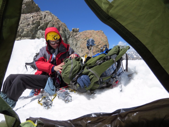 Кавказ-2014. Горная 6-ка. Часть 1. (Горный туризм, кавказ безенги поход горная 6-ка 2014 моренко)