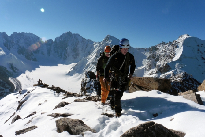 Первые экзамены в российской школе горных гидов (российская школа горных гидов)