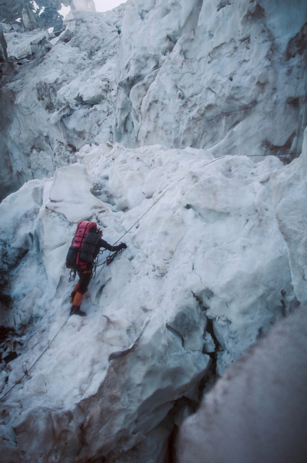 Фотоочерк о горном походе 6 к.с. на Памир. Часть первая (Горный туризм, федченко, ГМС, ПФП, пик коммунизма, гармо, Бивачный, 2015)