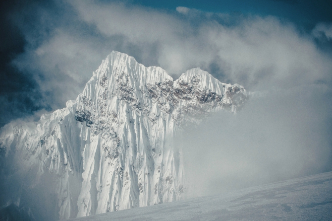 Фотоочерк о горном походе 6 к.с. на Памир. Часть первая (Горный туризм, федченко, ГМС, ПФП, пик коммунизма, гармо, Бивачный, 2015)