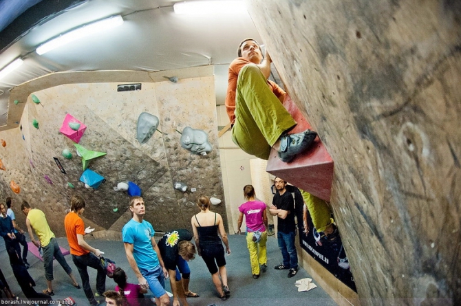 "RockEmpire Challenge 2015" - Кубок Москвы в дисциплине БОУЛДЕРИНГ: Квалификация - фотоотчет (Скалолазание)