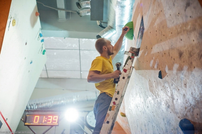 "RockEmpire Challenge 2015" - Кубок Москвы в дисциплине БОУЛДЕРИНГ: Финал - фотоотчет (Скалолазание, скалатория)