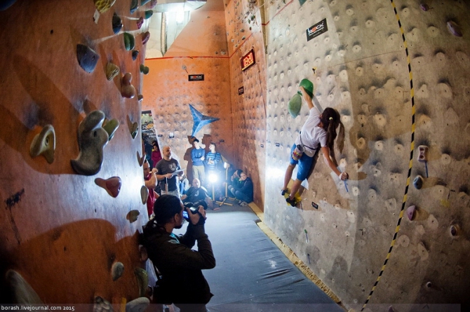 "RockEmpire Challenge 2015" - Кубок Москвы в дисциплине БОУЛДЕРИНГ: Финал - фотоотчет (Скалолазание, скалатория)