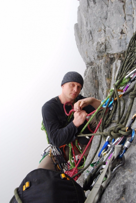 Приглашаем всех на авторскую лекцию Александра Абрамова "Как взойти на Эверест". 29 октября (четверг) начало в 19.00 (Альпинизм, 7 вершин, клуб 7 вершин)