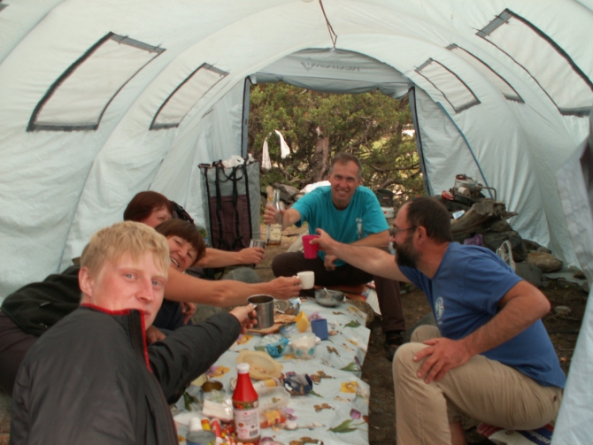Каравшин. Седьмой сезон. (Альпинизм, Кыркчилта, 1000-летия крещения Руси)