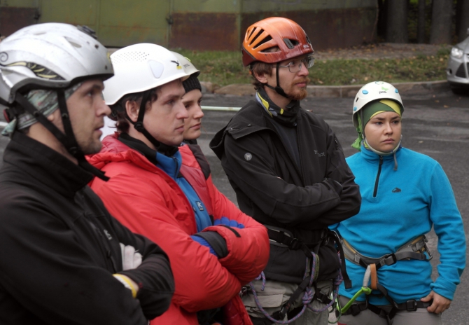 Московская Школа Инструкторов (Альпинизм, МШИ, фар, фаисм, венто, vento, 7 вершин, Aльпиндустрия, Аlpindustria, декатлон)