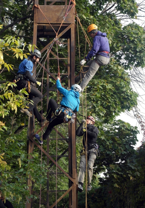 Московская Школа Инструкторов (Альпинизм, МШИ, фар, фаисм, венто, vento, 7 вершин, Aльпиндустрия, Аlpindustria, декатлон)