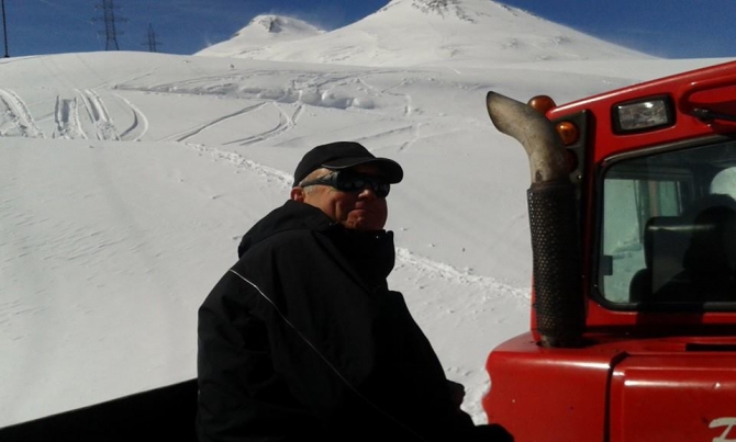 Эльбрусиада. Девять дней одного года. (Альпинизм, май, ски тур)