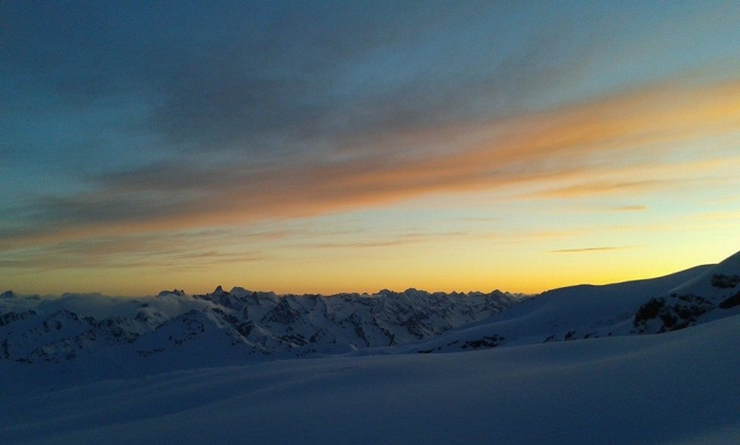 Эльбрусиада. Девять дней одного года. (Альпинизм, май, ски тур)