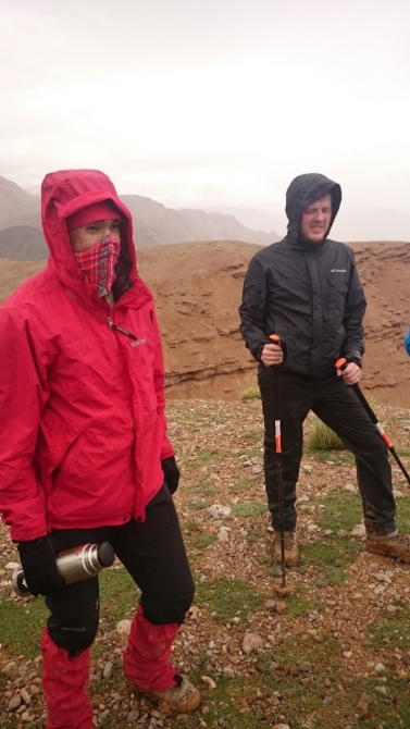 "Два взгляда на одно и тоже альпмероприятие на Центральном Тянь-Шане под пиком Белый" (Альпинизм, альпинизм, отчет, экспедиция, фото, тянь-шань, кокшаал-тоо, Сарычат, Седой Страж, горы)