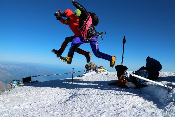 Составление программы тренировок для подготовки к восхождению. Авторская лекция Артема Ростовцева. 26 ноября (четверг) начало в 19.00. (Альпинизм)