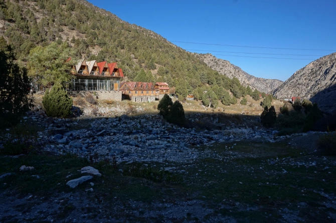 Хрустальный пик-2015. Социальные проекты. Одинокие вершины Дугобы (Альпинизм, мы в общесте, социальные проекты в outdoor, альпинизм, риск.ру, события, дугоба)