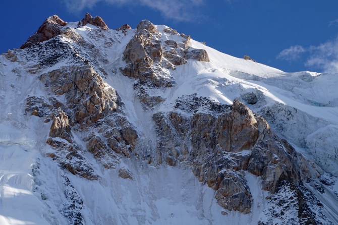 Хрустальный пик-2015. Социальные проекты. Одинокие вершины Дугобы (Альпинизм, мы в общесте, социальные проекты в outdoor, альпинизм, риск.ру, события, дугоба)