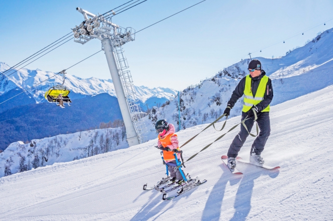 Хрустальный пик-2015. Социальные проекты. Особенные дети и лыжи (Горные лыжи/Сноуборд, красная поляна, дцп, андрей баталов, мы в общесте, социальные проекты в outdoor, восхождения)