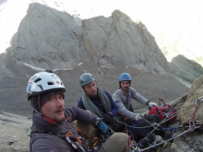 Хрустальный пик-2015. Восхождение года. Кыркчилта по центру ЮЗ стены (Альпинизм, мы в общесте, восхождения, риск.ру, события, фар, киргизия, александр клепиков)