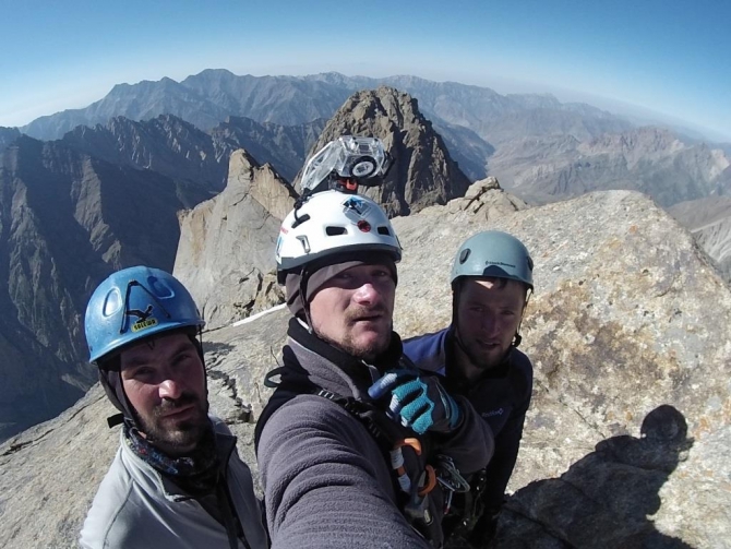 Хрустальный пик-2015. Восхождение года. Кыркчилта по центру ЮЗ стены (Альпинизм, мы в общесте, восхождения, риск.ру, события, фар, киргизия, александр клепиков)